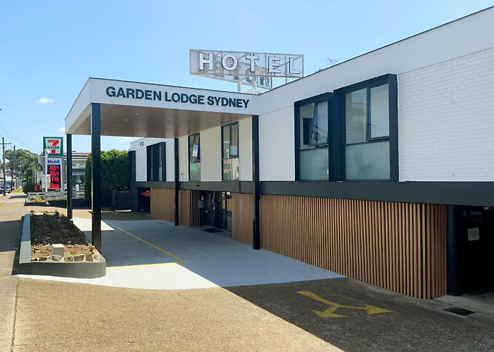 Garden Lodge Sydney Hotel